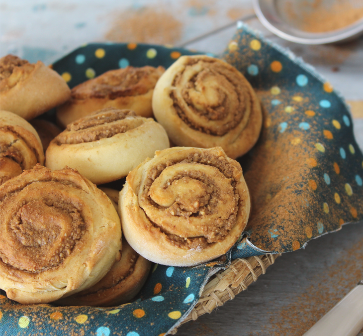 Cinamon rolls recheado com Pasta de Amendoim Akio Power