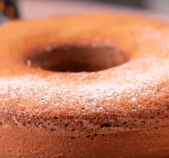 Bolo de banana com canela e pasta de amendoim Akio Power